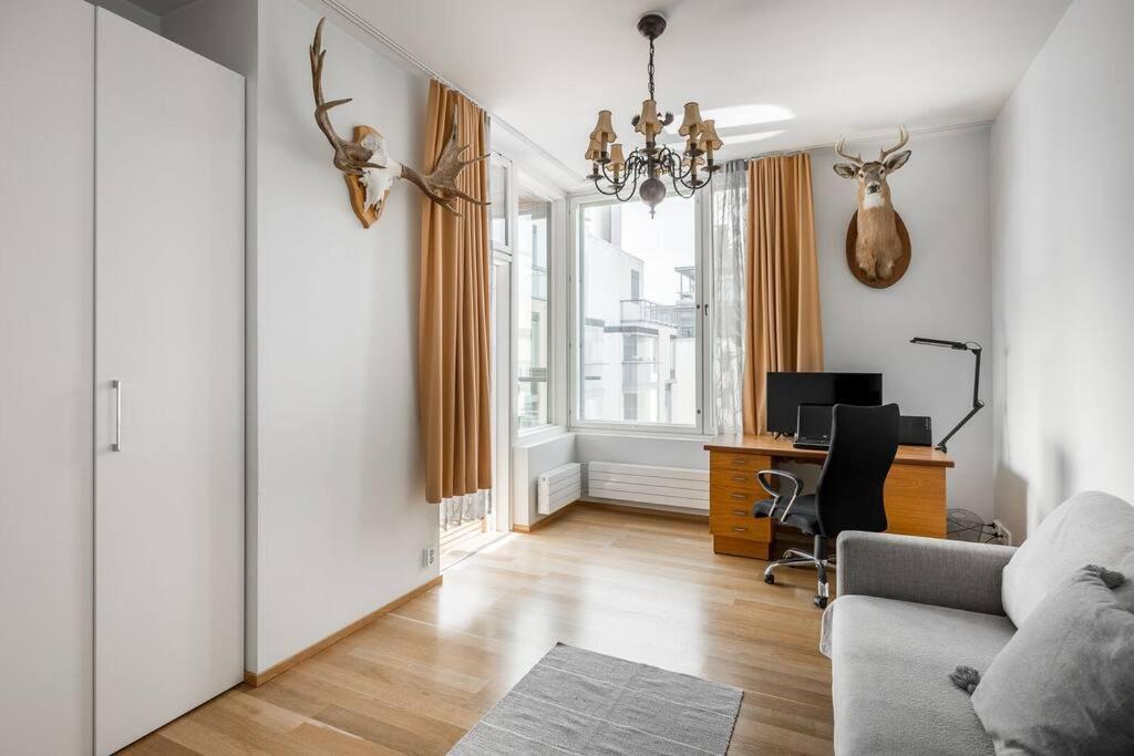 Spacious With Four Terrace, Sauna, Sea View * Helsinki