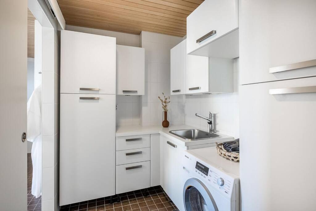 Appartement Spacious With Four Terrace, Sauna, Sea View *